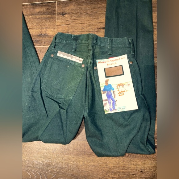 Vintage Women’s Wrangler Jeans - Picture 4 of 9